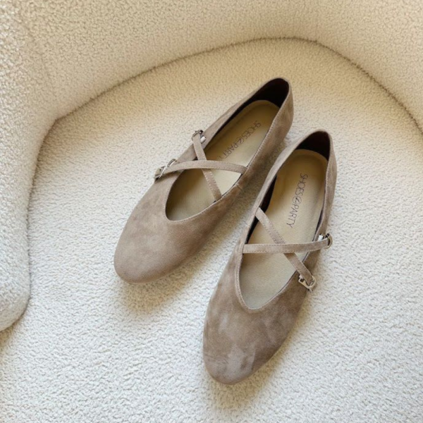 【接單手工製】小腳效果細緻羊絨交叉帶瑪莉珍 