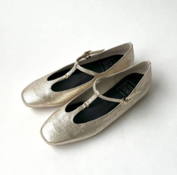 【最後一雙】世界系列_日本製_小方頭T字帶便鞋 