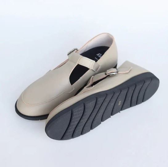 【接單手工製】日本製Recipe 微厚底輕量T字便鞋 