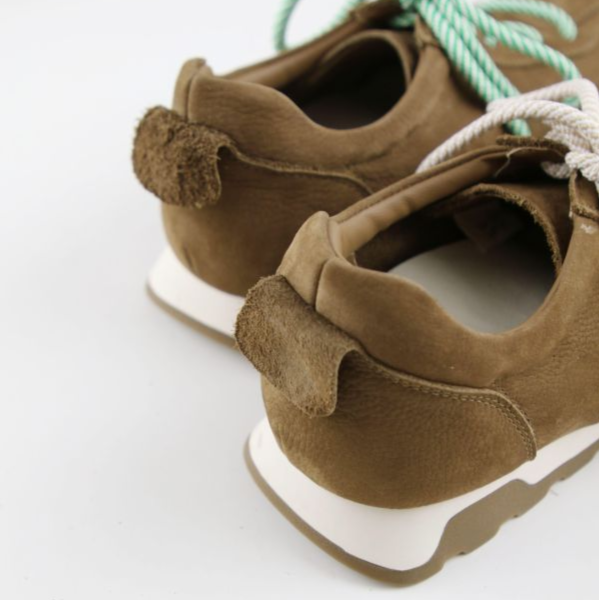 【新品優惠】世界系列柔軟親膚牛巴戈德訓鞋 