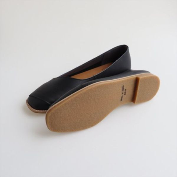 【試穿鞋福利】世界系列_日本製Recipe斜V口小方頭低跟鞋 