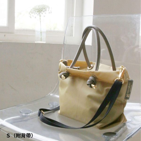 【現貨】皮革拼接輕量尼龍S水餃包 