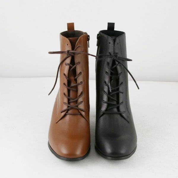 【試穿鞋福利】方中帶尖！顯腳小綁帶中筒靴 