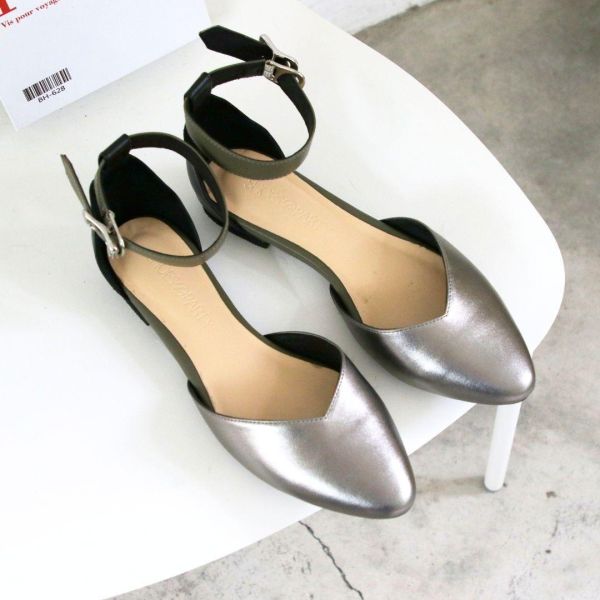 【現貨】寬腳版可穿，配色腳踝帶真皮便鞋 