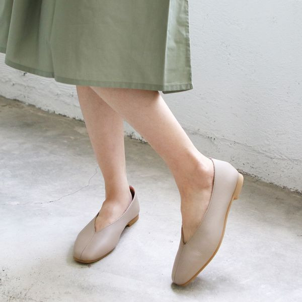 【接單手工製】世界系列_日本製Recipe真皮V口造型便鞋 