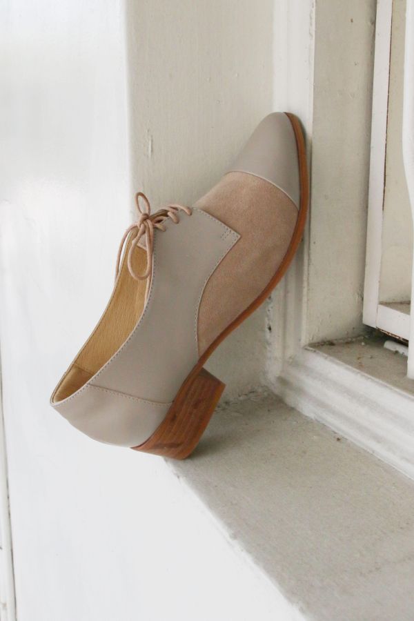 【現貨】外尖內圓拼接德比鞋 