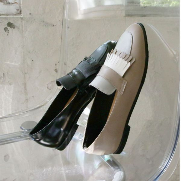 【現貨】寬腳版友善_雙流蘇樂福鞋 