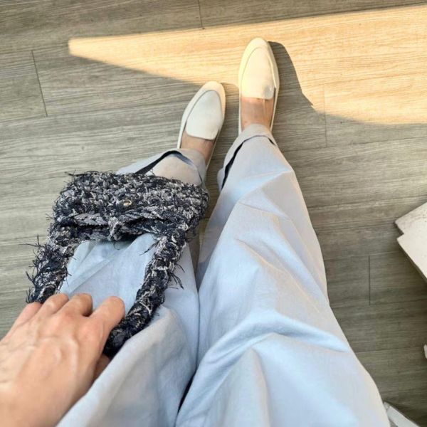 【預購】牛仔編織羽感小提包 