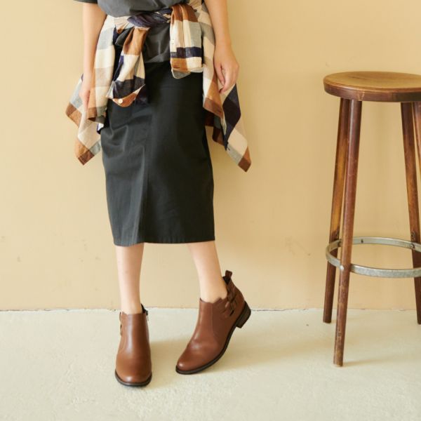 【接單手工製】寬腳版OK！雙扣帶真皮短靴 