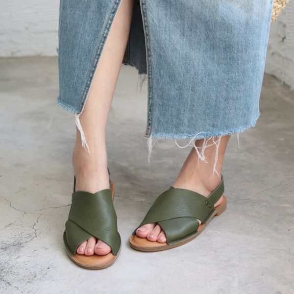 【接單手工製】世界系列_日本製Recipe寬版交叉軟皮涼鞋 