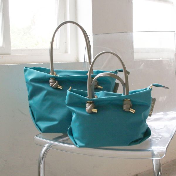 【現貨】皮革拼接輕量尼龍S水餃包 