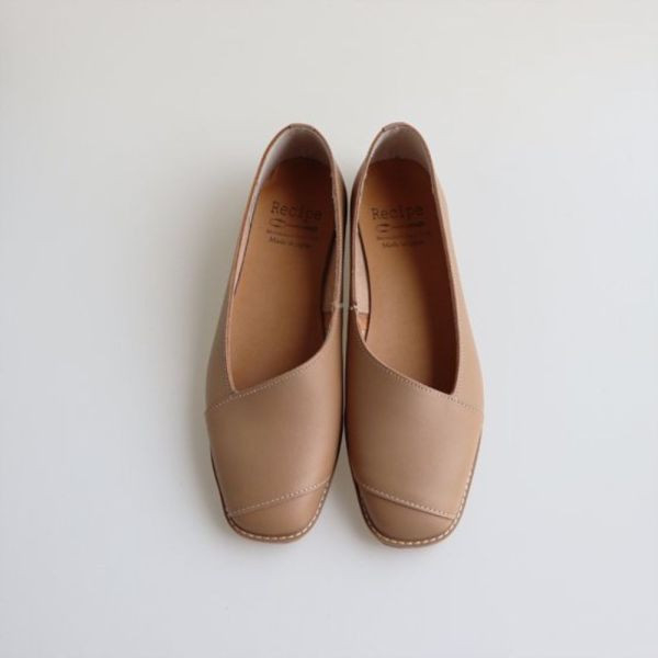 【試穿鞋福利】世界系列_日本製Recipe斜V口小方頭低跟鞋 