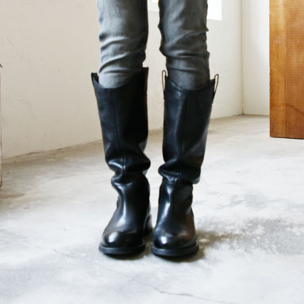 【快速到貨】世界系列_大人穿的柔軟牛皮寬筒堆堆靴 