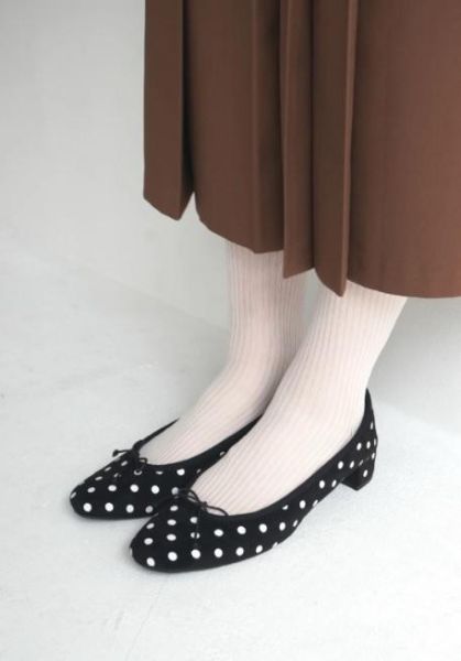 世界系列【點點】可微調寬度中跟芭蕾舞鞋【LOEN】 
