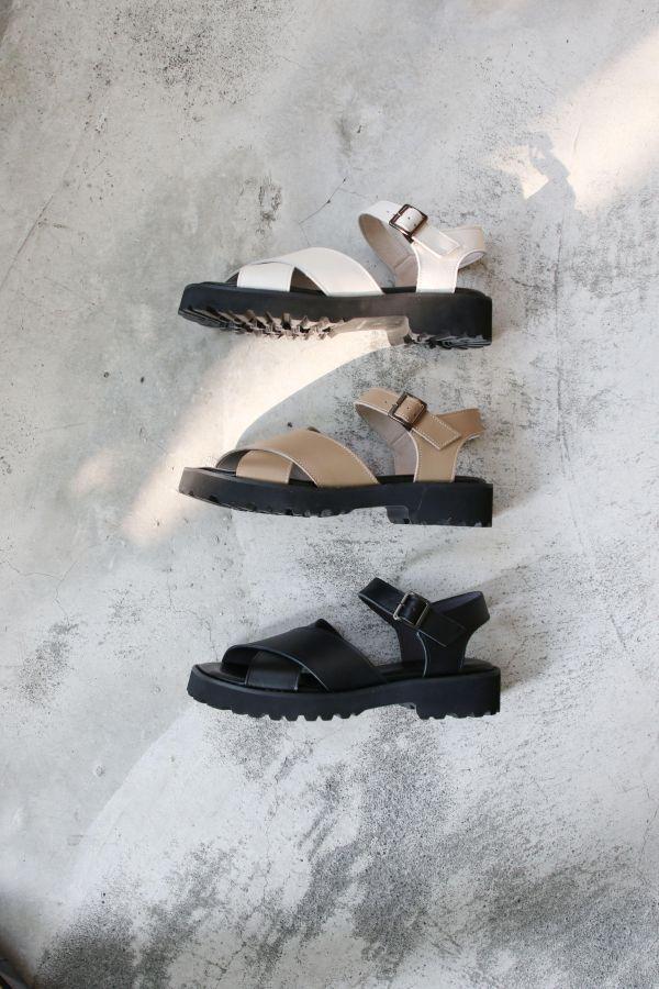 【現貨】世界系列_Recipe日系輕量交叉方頭涼鞋 