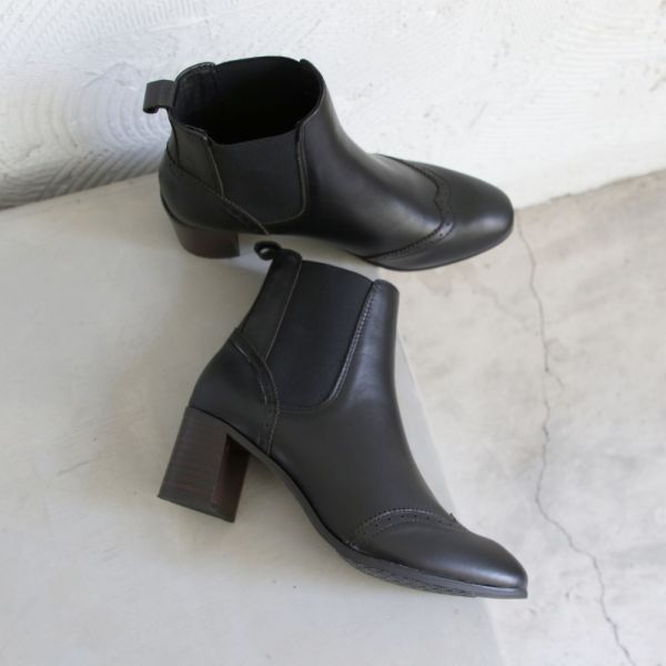 【試穿鞋福利】方中帶尖！顯腳小牛津風鬆緊帶短靴 