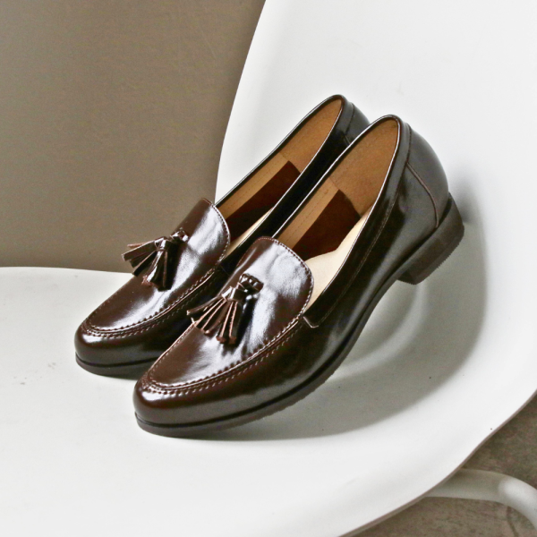 【快速到貨】大人休閒感輕量流蘇樂福鞋 