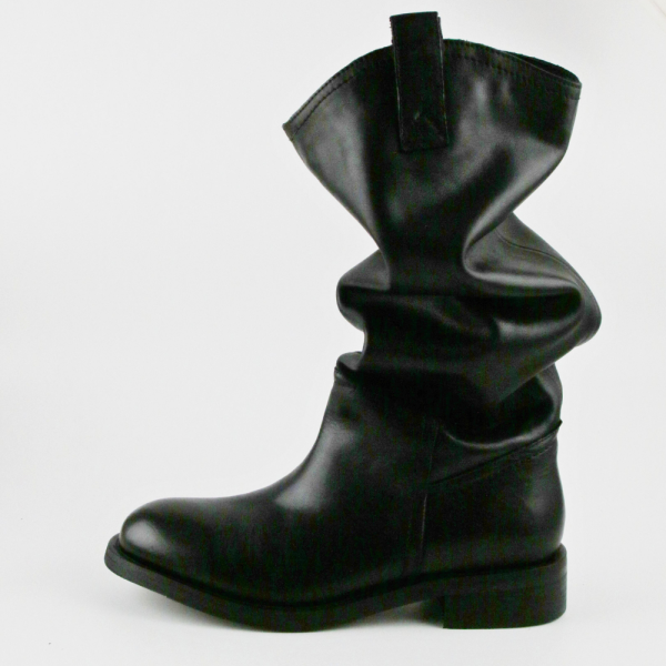 【快速到貨】世界系列_大人穿的柔軟牛皮寬筒堆堆靴 