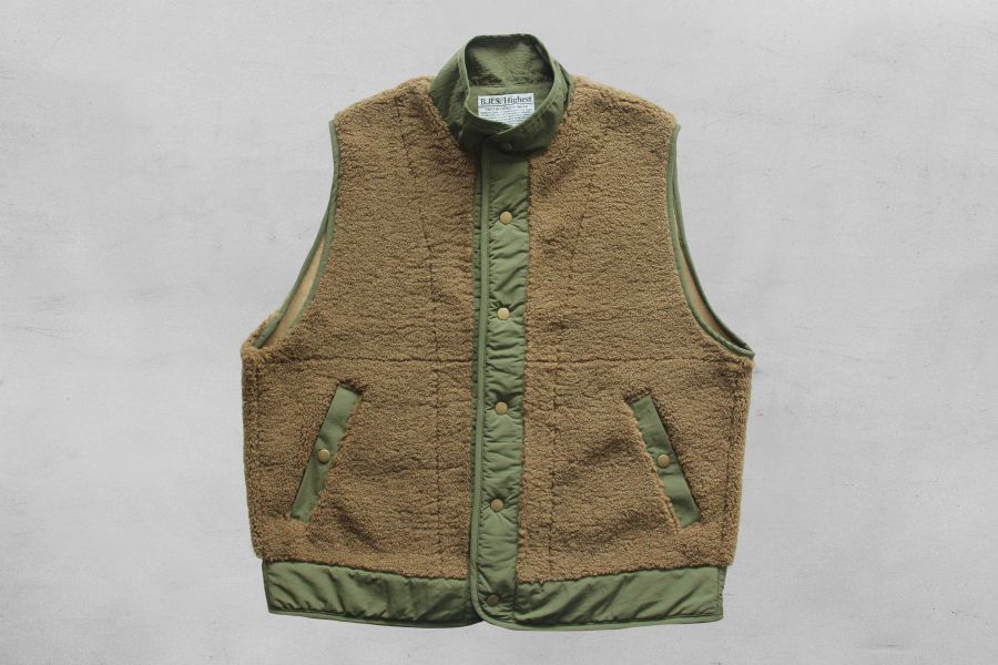 Barns Outfitters-Utility Boa Vest (Olive) 保暖 背心,冬 絨毛 背心,冬 背心 穿搭,寒流 必備,The north face,patagonia 類似款,搖粒絨 背心,Barns Outfitters,Vest,層次 搭配,男 背心,