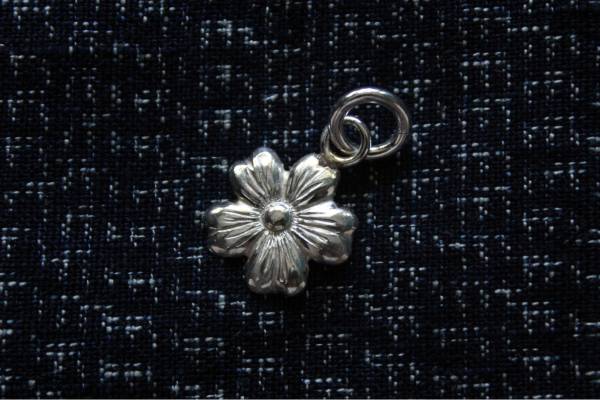 KinG Smith - 小高山薔薇墜飾/訂製 墜飾,銀飾,King smith,handmade,手作,leather craft,silver,訂製,印地安銀飾,藥輪,台南,老派,mr old