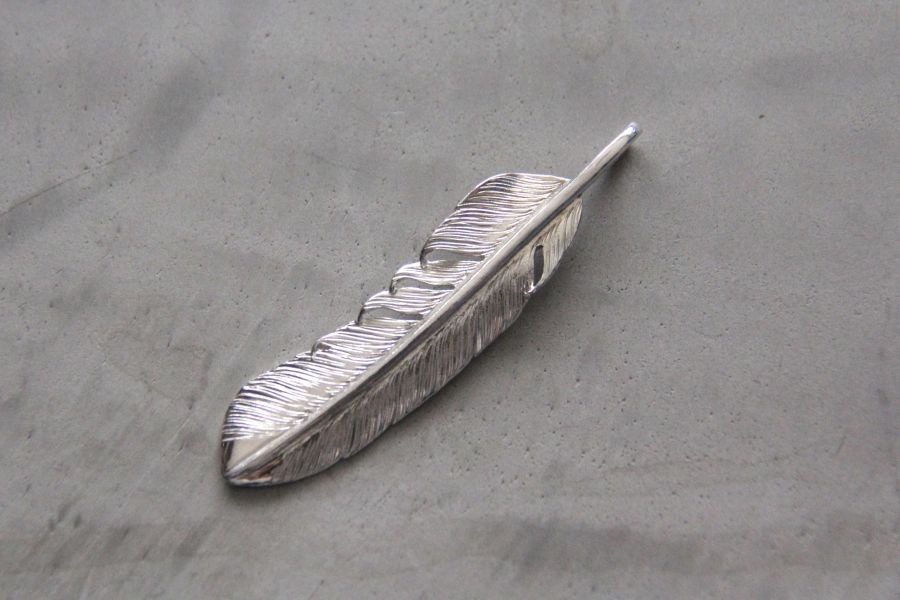 KinG Smith - 純銀左向大羽/現貨 King smith,handmade,手作,leather craft,silver,雷鳥,銀羽,風切羽,銀菊,先金,點金,綠松石,風野鷲,鷹爪,訂製,印地安銀飾,藥輪,台南,老派,mr old