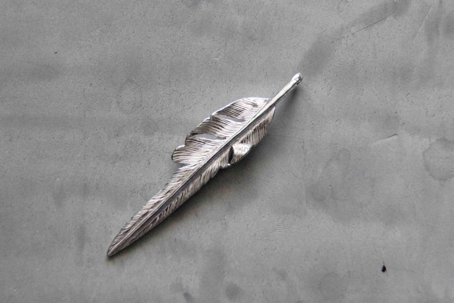 KinG Smith - 風切大羽/右向/現貨 KinG Smith,handmade,silver,雷鳥,銀羽,風切羽,銀菊,先金,點金,綠松石,風野鷲,鷹爪,訂製,印地安銀飾,台南逛街,,mr old,銀器,navajo