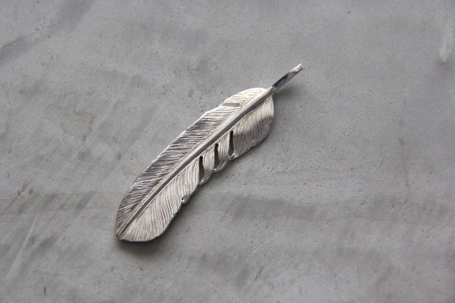 KinG Smith - 純銀左向大羽/現貨 King smith,handmade,手作,leather craft,silver,雷鳥,銀羽,風切羽,銀菊,先金,點金,綠松石,風野鷲,鷹爪,訂製,印地安銀飾,藥輪,台南,老派,mr old