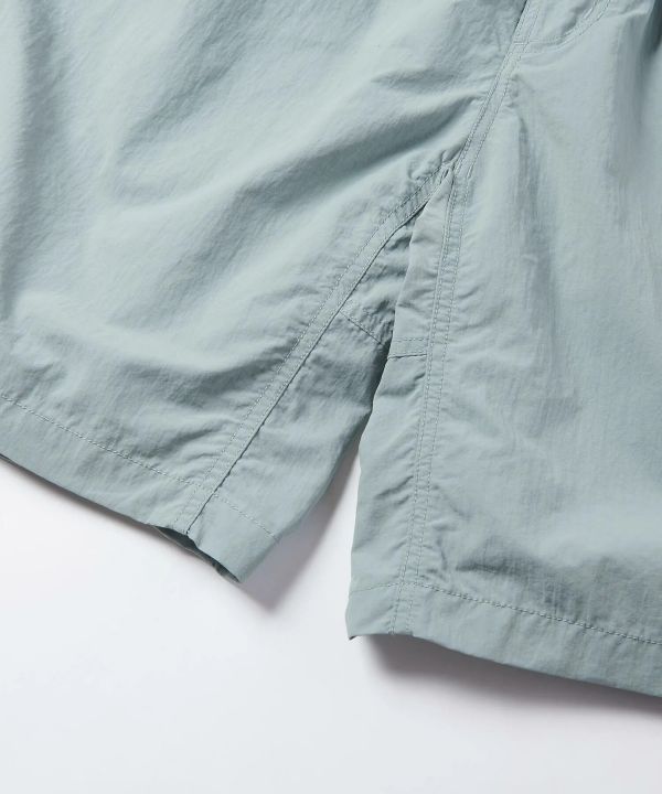 Gramicci - NYLON LOOSE SHORT/石灰色 Gramicci,gramicci 短褲,男 短褲,台南服飾店,outdoor,登山,男 穿搭,