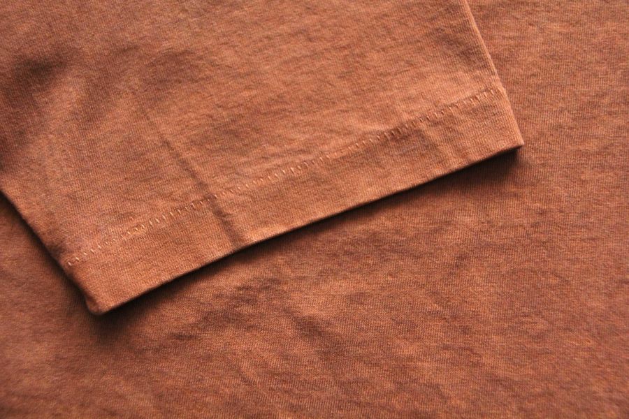 SURE'S POCKET TEE/UMBER 日本製,名古屋獨立服裝廠,白t,圓筒衣身,不易變形短t,丹寧,Pigment Dye染,