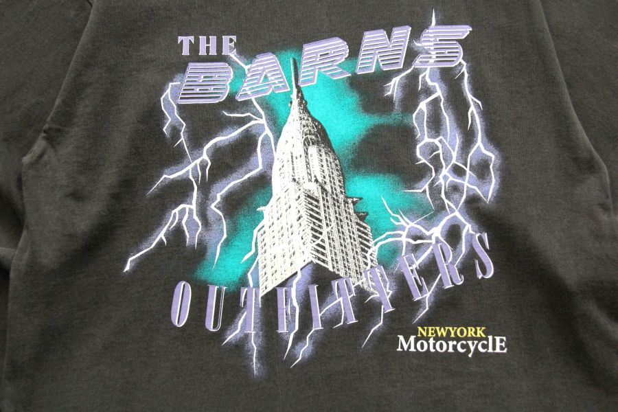 Barns Outfitters / Lightning Print T-shirt Barns Outfitters