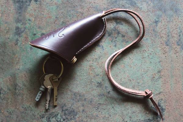 S.F.K. Leather Bell Key Case(酒紅色) Faith,Faith co,leather goods, made in Taiwan,植鞣皮革,台南,台南逛街,台南男裝,選物店,老派,mr old