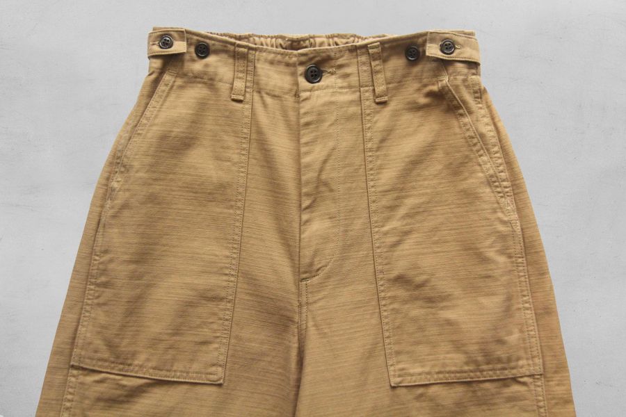 Ordinary Fits - JAMES FATIGUE BACK SATIN (BEG) Ordinary Fits,James Pants,男生軍褲推薦,OG 107 ,男 寬鬆 褲型,日本小眾男生休閒服飾品牌,男 日牌 牛仔褲,台南男生逛街,