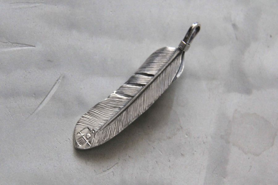 KinG Smith -銀繩TQ 上銀大羽/右向/現貨 King smith,handmade,手作,leather craft,silver,雷鳥,銀羽,風切羽,銀菊,先金,點金,綠松石,風野鷲,鷹爪,訂製,印地安銀飾,藥輪,台南,老派,mr old