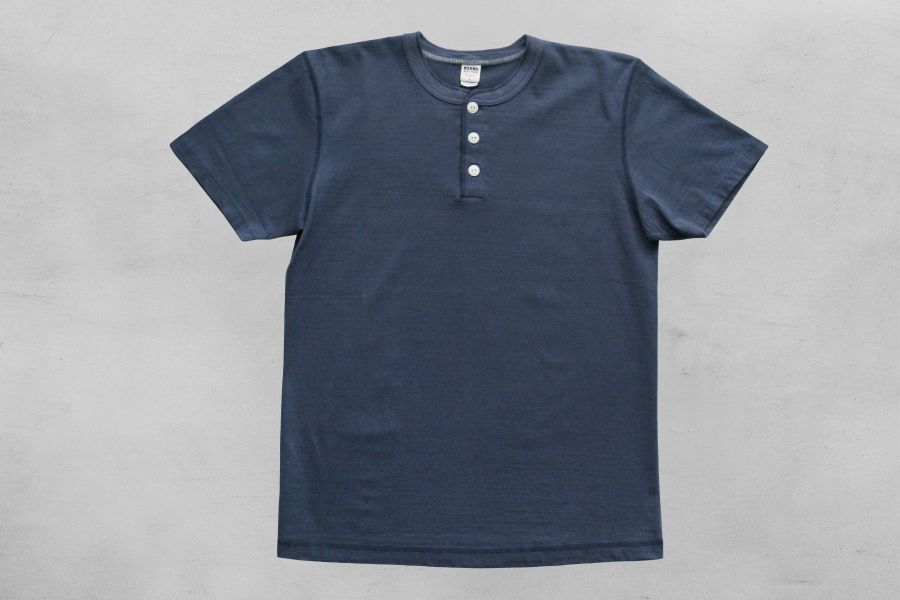 Barns Outfitters - COZUN SS HENLEY-T (NAVY) Barns Outfitters,日本製,美式復古,經典,亨利領,HENYLY,乾爽質地