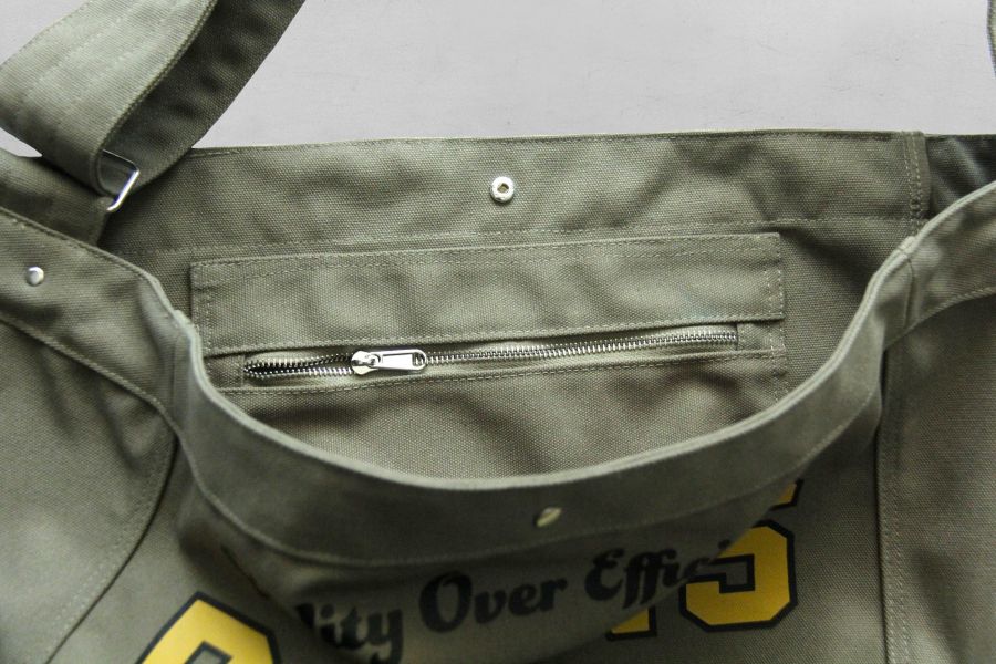 Barns Outfitters - NEWSPAPER BAG (OLV) 報童包