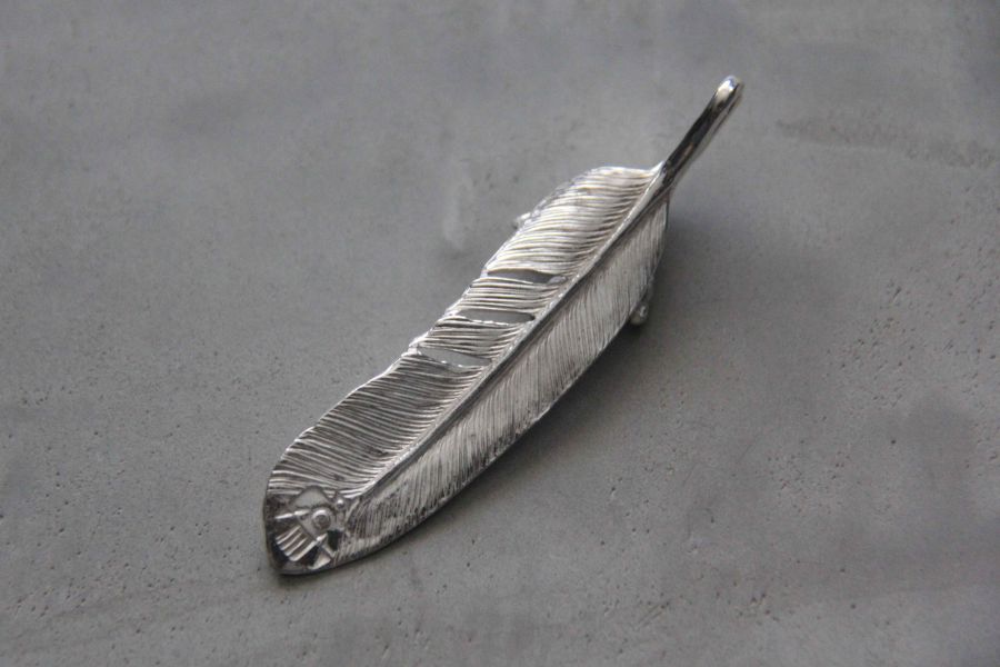 KinG Smith - 鷹爪右向大羽(訂製) 鷹爪羽,King smith,handmade,手作,leather craft,silver,雷鳥,銀羽,風切羽,鷹爪,訂製,印地安銀飾,台南,老派,mr old