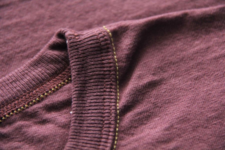 Two Moon - No.20272 Pocket Tee (Azuki) Two Moon