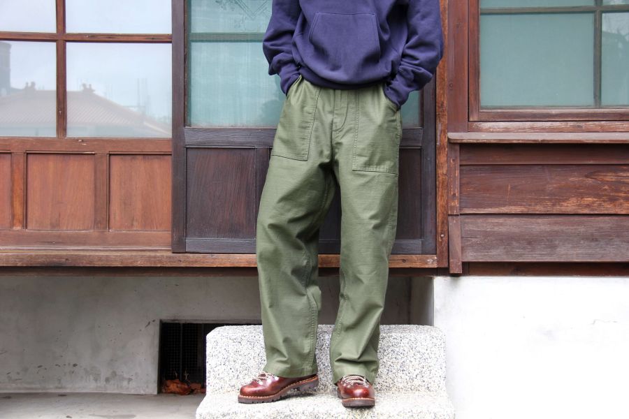 Ordinary Fits - JAMES FATIGUE BACK SATIN (KHK) Ordinary Fits,James Pants,男生軍褲推薦,OG 107 ,男 寬鬆 褲型,日本小眾男生休閒服飾品牌,男 日牌 牛仔褲,台南男生逛街,