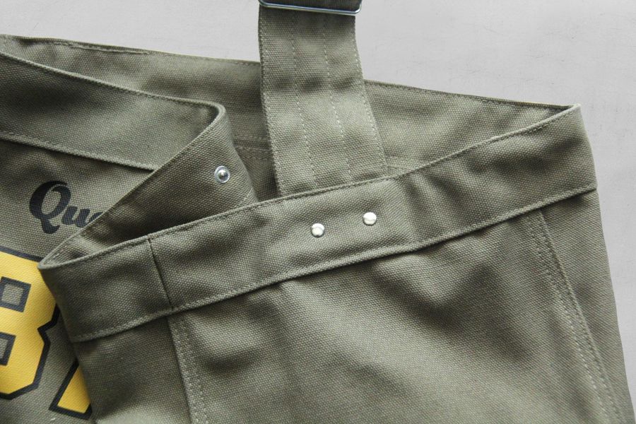 Barns Outfitters - NEWSPAPER BAG (OLV) 報童包