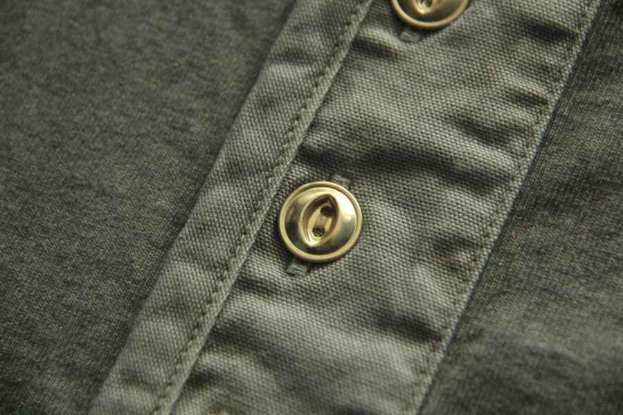 Barns Outfitters - Pigment Dyed “BIGCOZUN” WIDE HENRY TEE (OLIVE) Barns Outfitters,亨利領