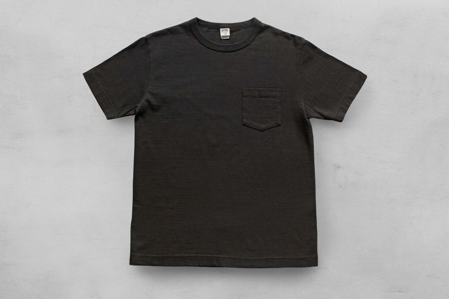 Barns Outfitters -Tsuri-Ami Pocket Crew Neck Tee/Black Barns Outfitters,美式復古休閒之專門品牌,經典Tsuri-Ami Tee,Made in Japan,圓筒衣身結構,和歌山古董吊編機織造