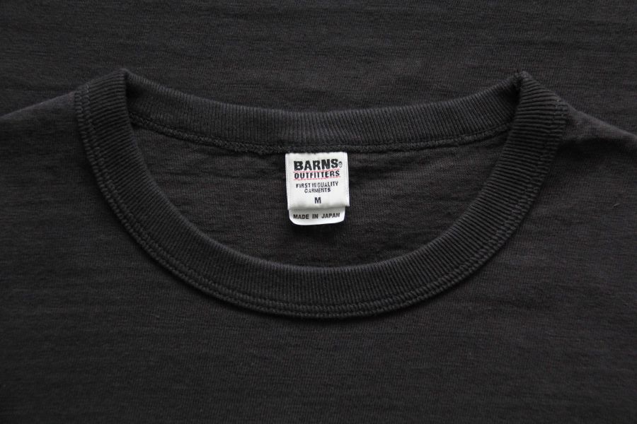 Barns Outfitters -Tsuri-Ami Pocket Crew Neck Tee/Black Barns Outfitters,美式復古休閒之專門品牌,經典Tsuri-Ami Tee,Made in Japan,圓筒衣身結構,和歌山古董吊編機織造