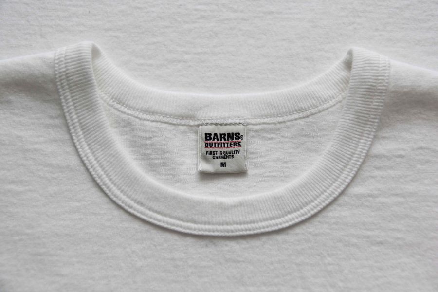 Barns Outfitters Print T-shirt Barns Outfitters,男 短袖 圖t,UFO 51區 五角大廈,