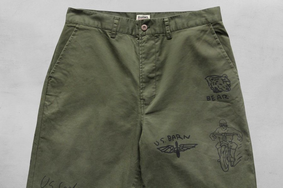 Barns Outfitters - Authentic T/C Chino Print Pants Barns Outfitters ,男 軍褲 推薦,男 卡其褲 穿搭,塗鴉 卡其褲,