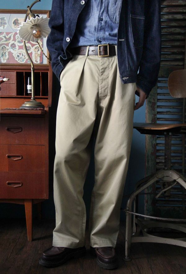 Ordinary Fits - Tuck Wide Pants Ordinary Fits,老派,寬 卡其褲,錐形褲,