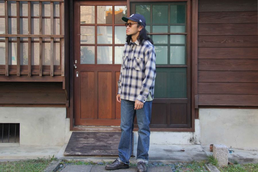 Barns Outfitters-Light Nel Check Shirt(Navy) Barns Outfitters,法蘭絨 襯衫,格紋 襯衫,Shuttle Notes,美式 工作 襯衫,男 秋冬 襯衫 推薦,男 格紋,