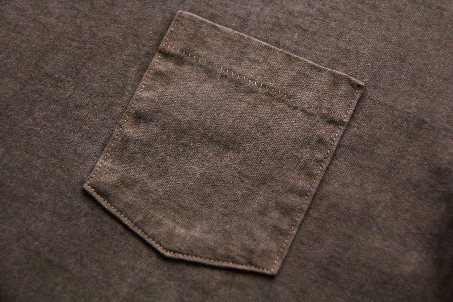 SURE'S POCKET TEE (Brown) 男生夏天短t,日本製吸汗耐穿短t,名古屋,白t,圓筒衣身,不易變形短t,丹寧,Pigment Dye染,
