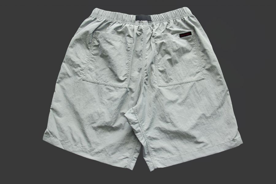 Gramicci - NYLON LOOSE SHORT/石灰色 Gramicci,gramicci 短褲,男 短褲,台南服飾店,outdoor,登山,男 穿搭,