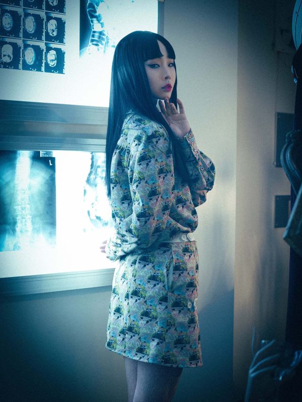 迷你裙｛賣冰淇淋的車子｝ 伊藤潤二衣服