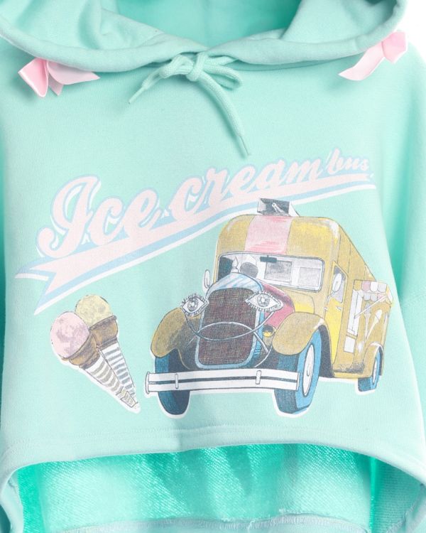 帽T｛賣冰淇淋的車子｝ 伊藤潤二衣服